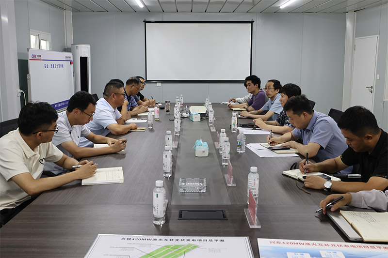 鹽城港集團(tuán)副總經(jīng)理梁洪兵一行來(lái)新能源公司調(diào)研交流-img.jpg